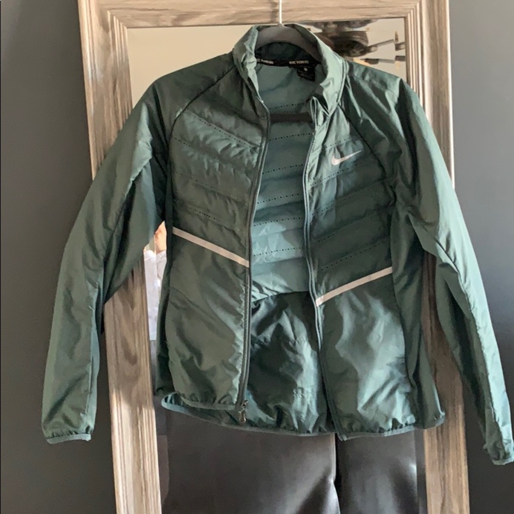 Nike Turquoise Fitted Running Jacket